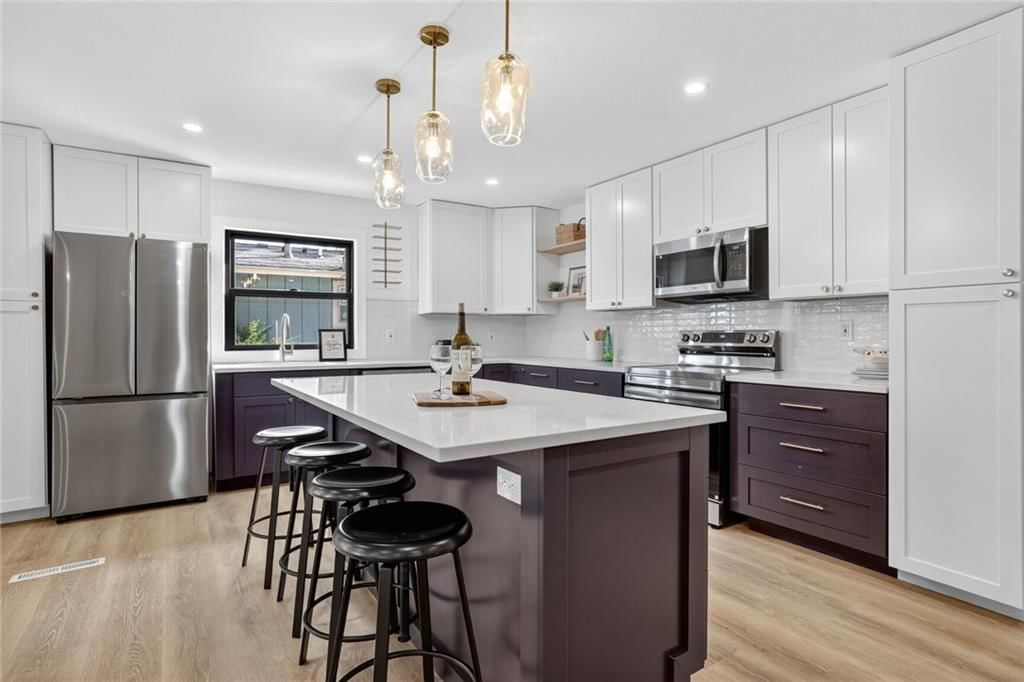 Photo 9 of 22 - 6009 W 87th Terrace