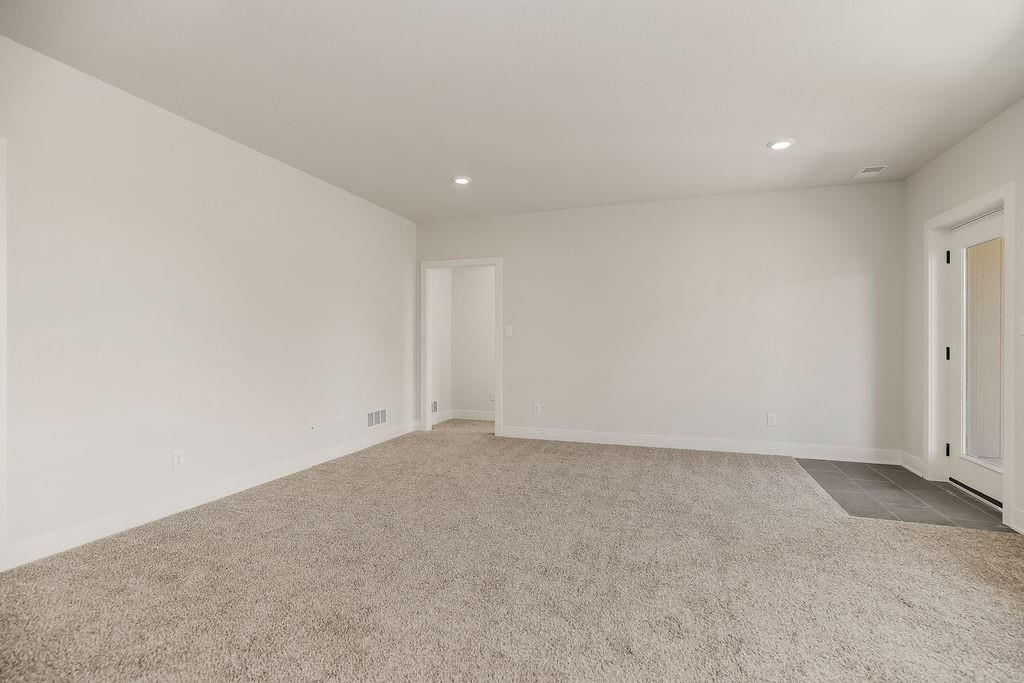 12800 S Foxborough Court — photo 28