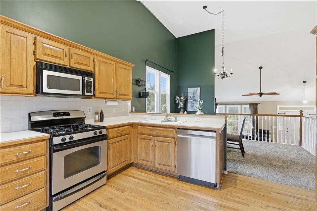 5507 NOLAND Road — photo 9