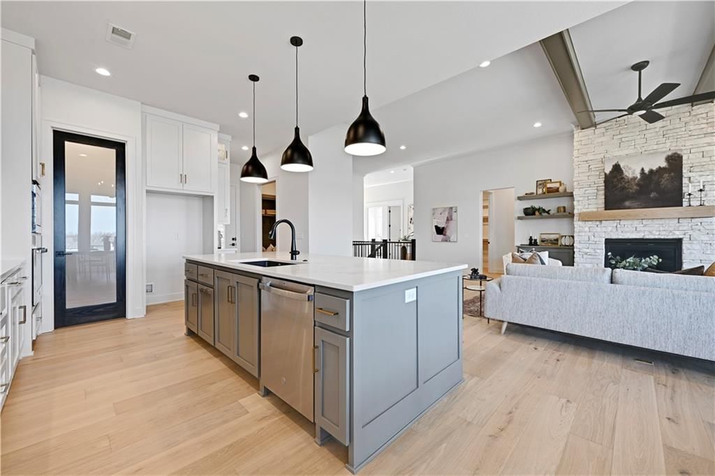 22117 W 94th Terrace — photo 7
