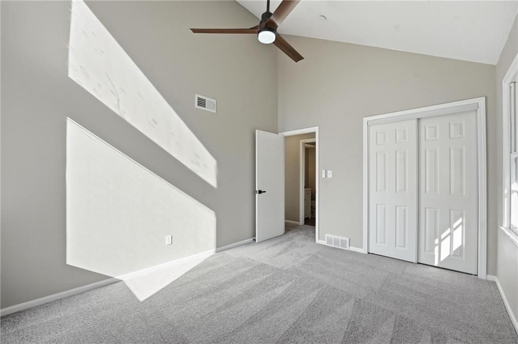 7904 Rosehill Road — photo 32