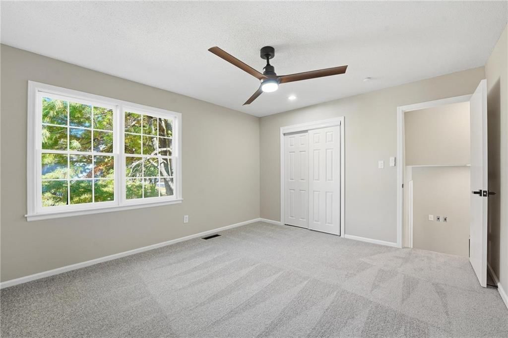 7904 Rosehill Road — photo 36