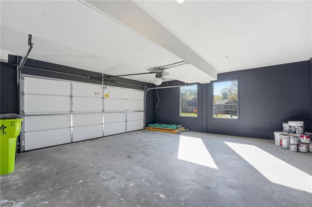 7904 Rosehill Road — photo 37