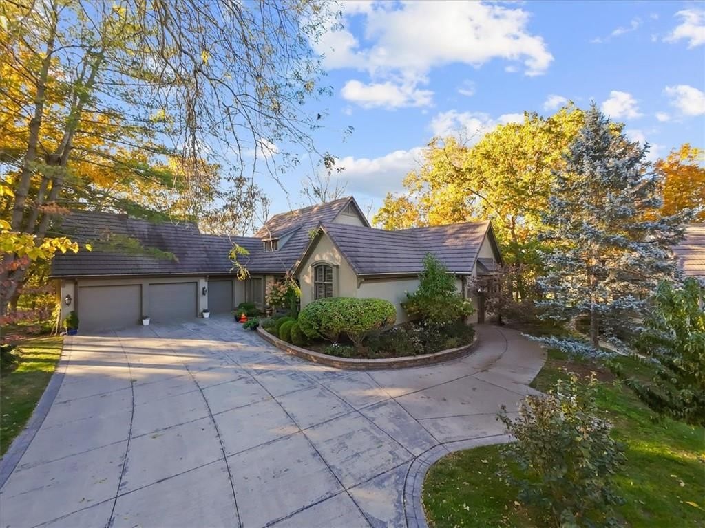 16750 S Village Drive — photo 3