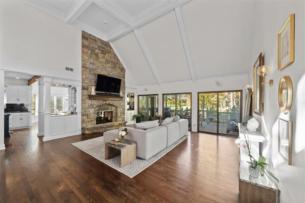 16750 S Village Drive — photo 8
