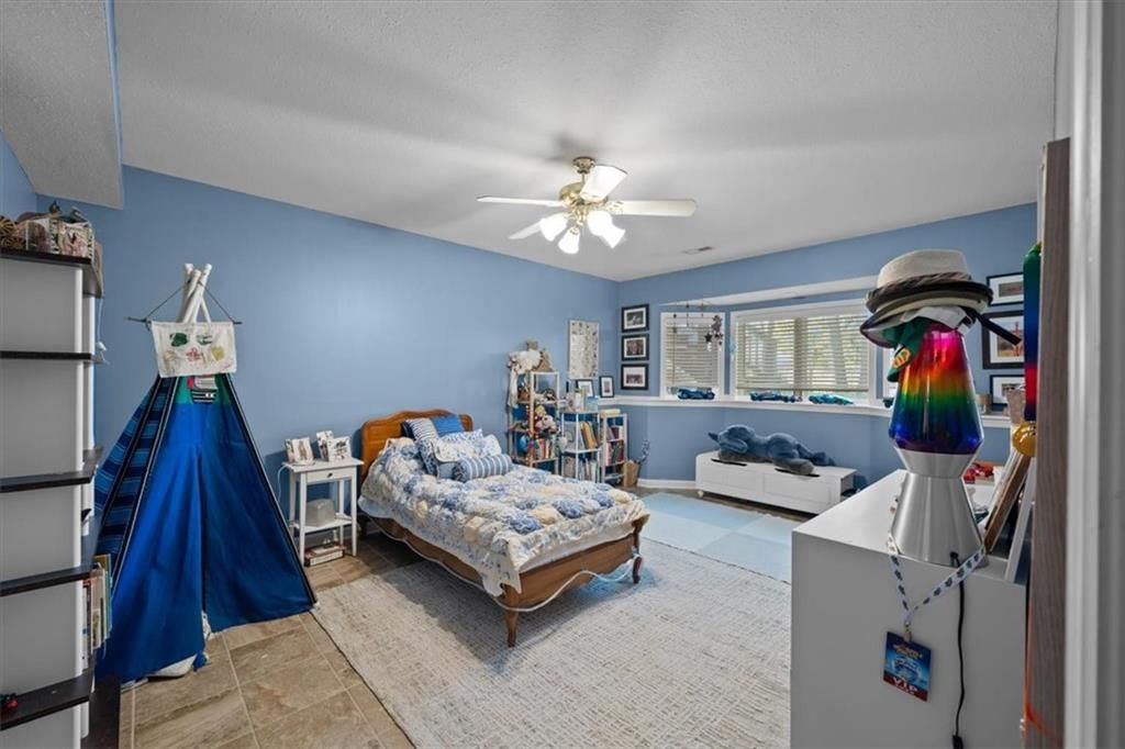16750 S Village Drive — photo 42