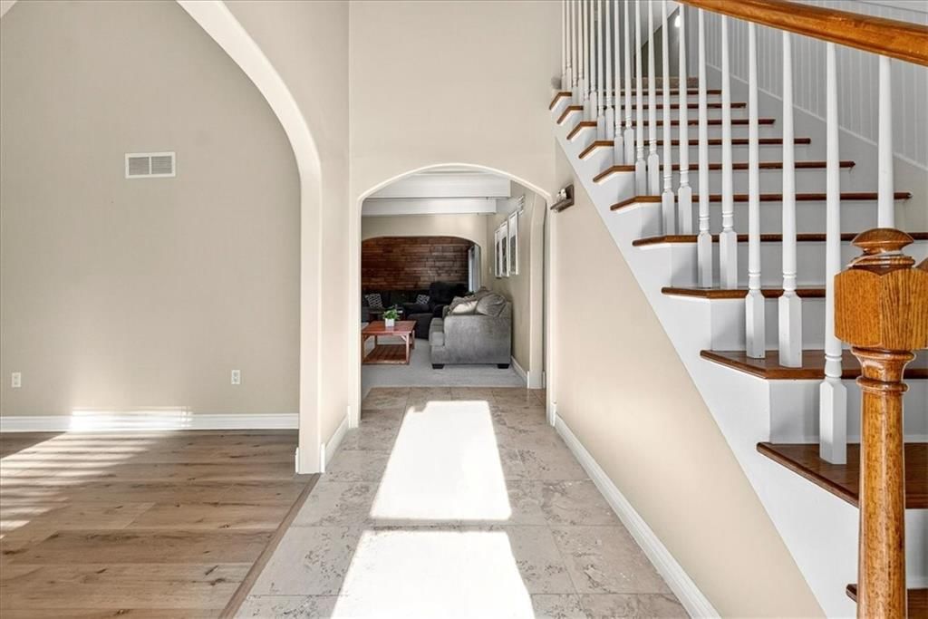 1408 E Oxford Place — photo 4