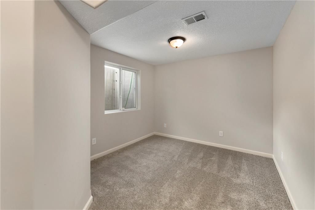 8843 Quill Street — photo 38