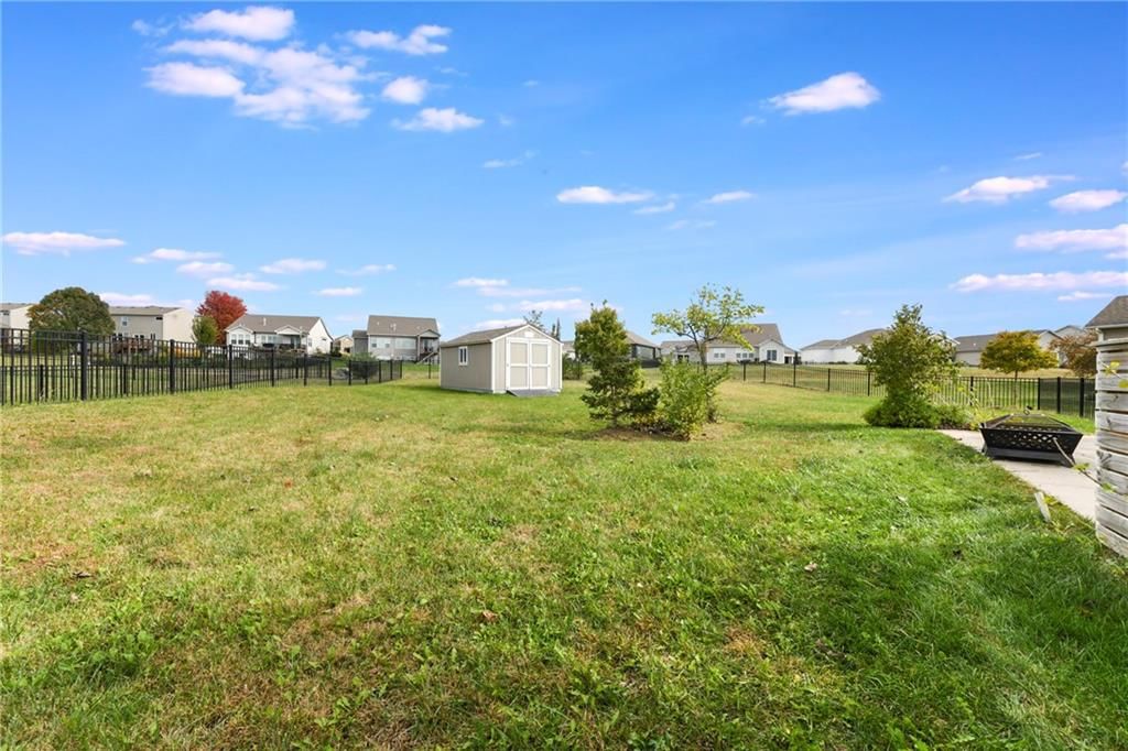 8843 Quill Street — photo 48