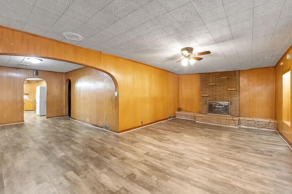 Photo 5 of 55 - 732 N 24th Street