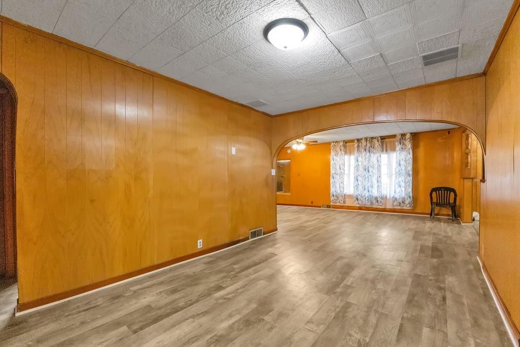 Photo 18 of 55 - 732 N 24th Street