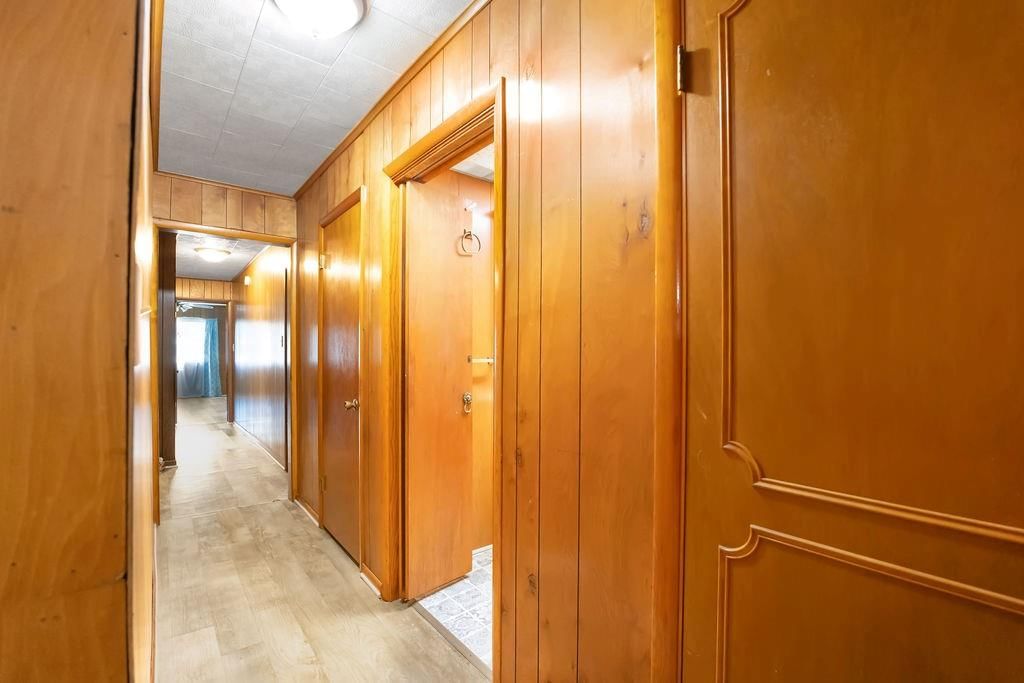 Photo 46 of 55 - 732 N 24th Street