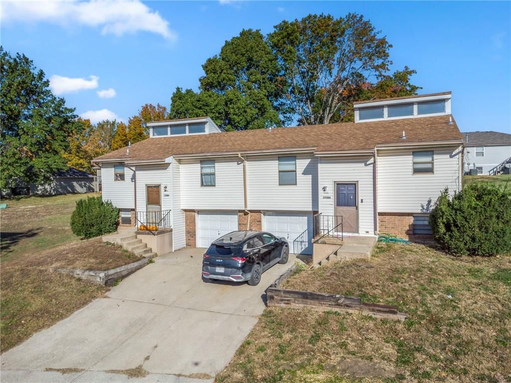 Photo 11 of 12 - 17304/17306 E 48th Terrace Court