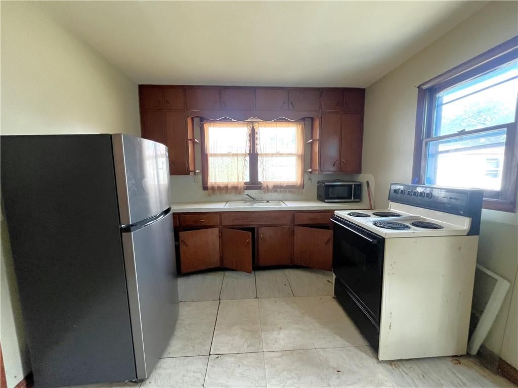 417 Ash Street — photo 11