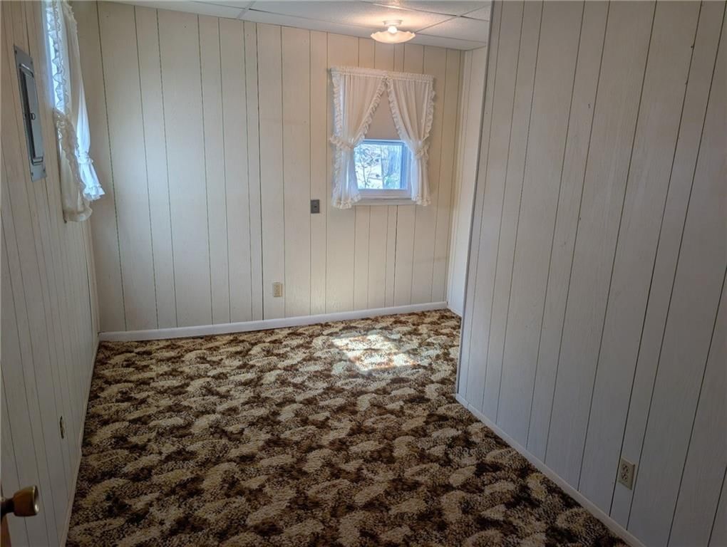 306 W Butler Street — photo 33
