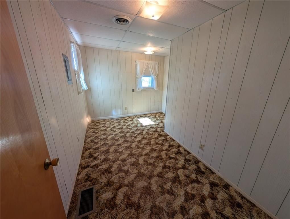 306 W Butler Street — photo 34