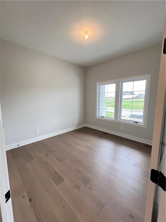 2407 W 177th Terrace — photo 3