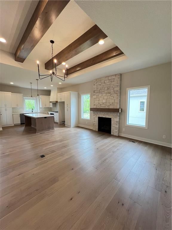 2407 W 177th Terrace — photo 5