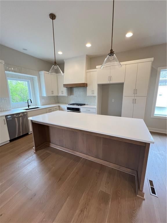 2407 W 177th Terrace — photo 6