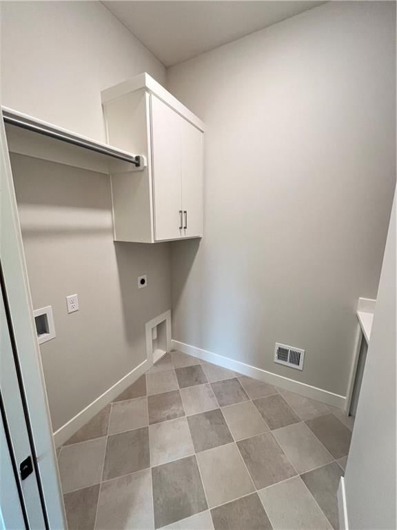 2407 W 177th Terrace — photo 13