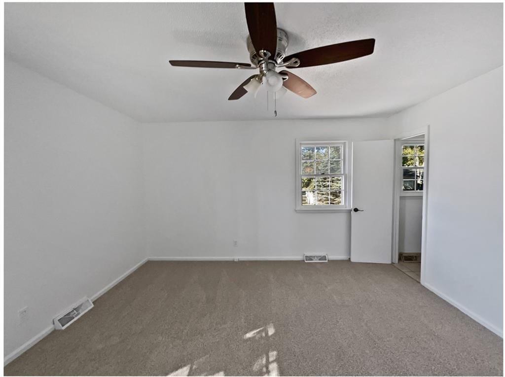 9432 Carter Drive — photo 3