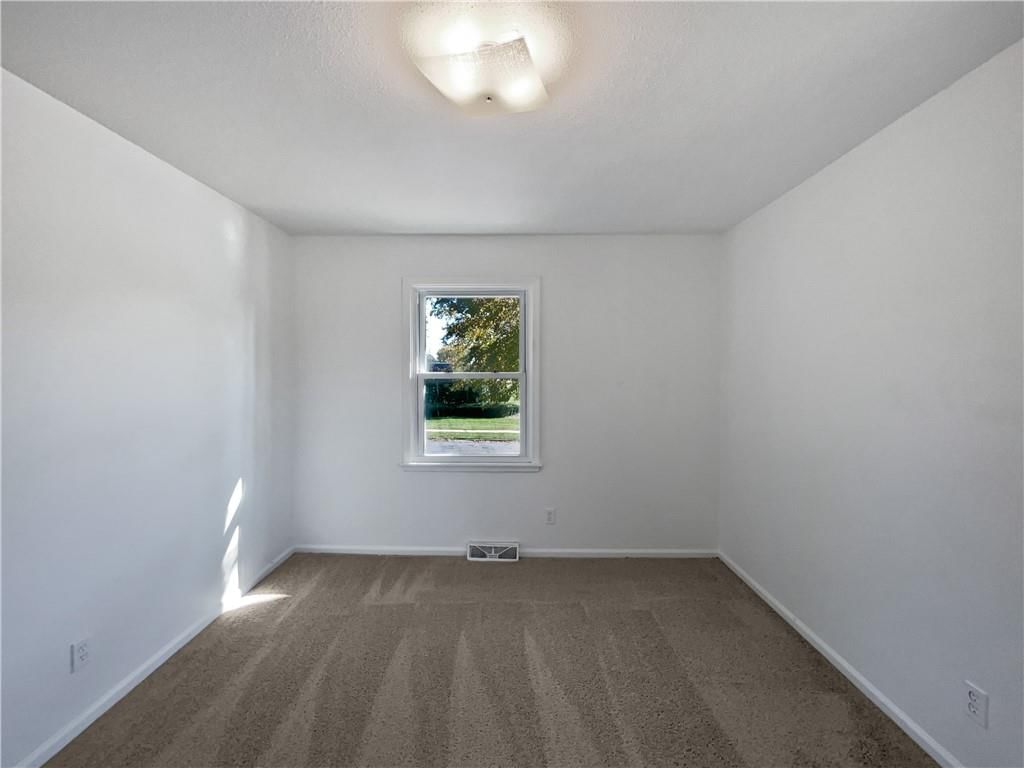 9432 Carter Drive — photo 10