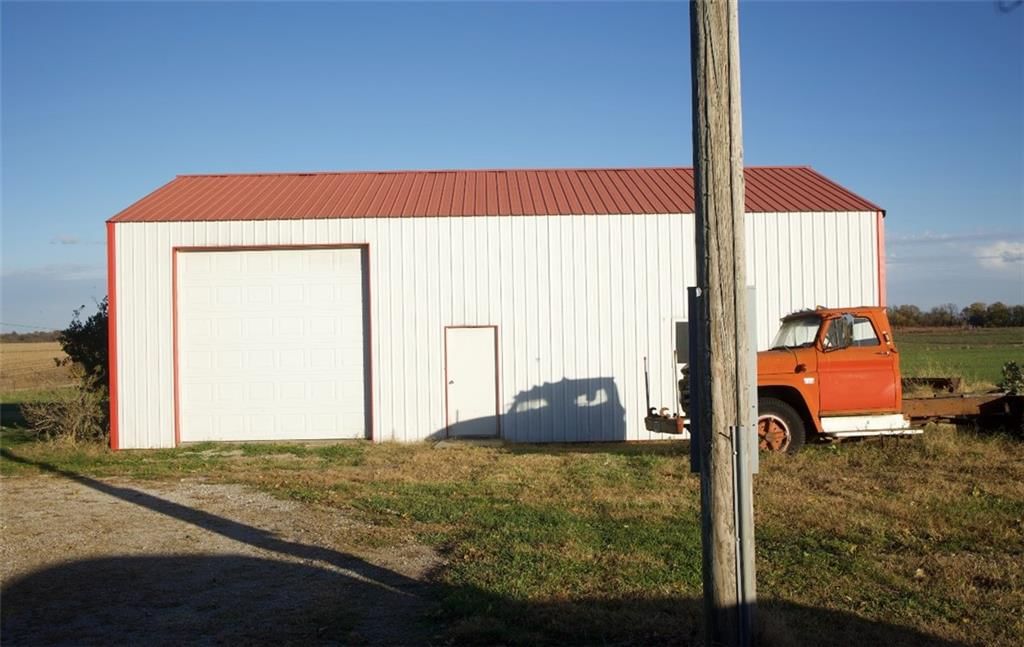 1240 NW Highway A — photo 12