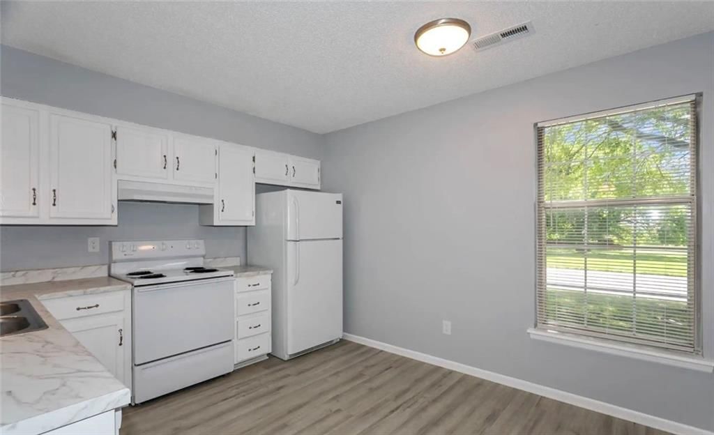 207 NW Barr Road — photo 6