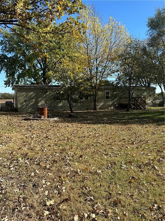 812 N Ward Road — photo 32