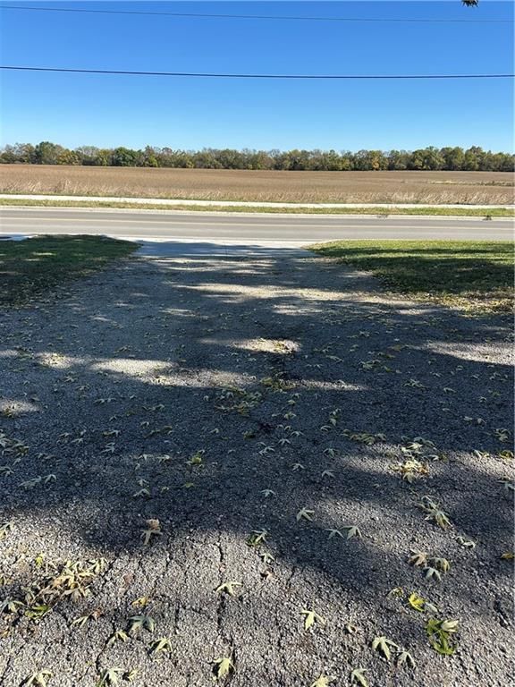 812 N Ward Road — photo 35