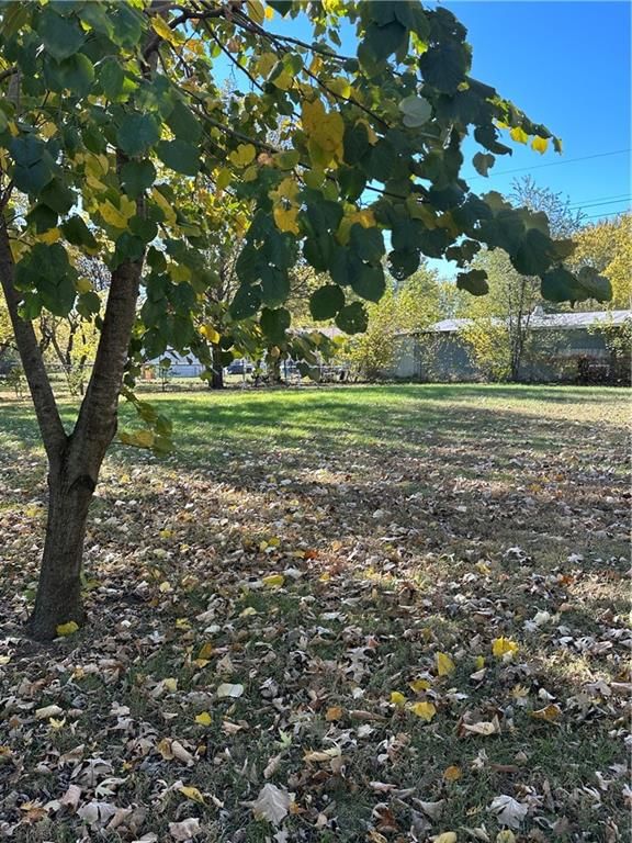 812 N Ward Road — photo 37