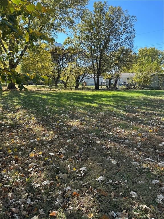 812 N Ward Road — photo 38
