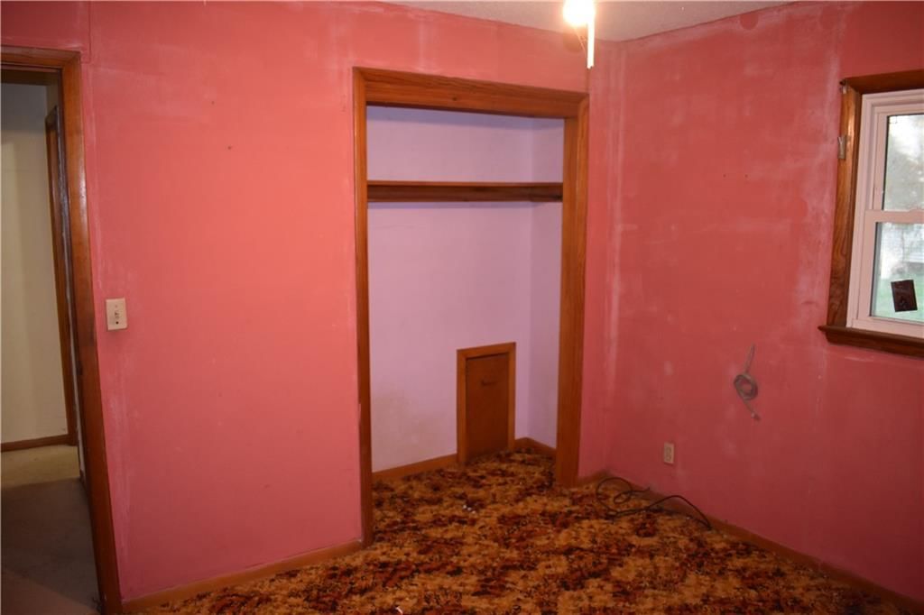306 N Ballard Street — photo 16