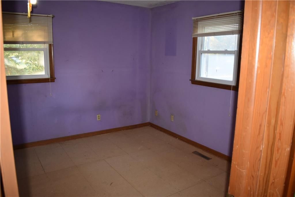 306 N Ballard Street — photo 18