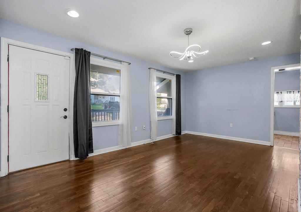2535 Malone Drive — photo 6