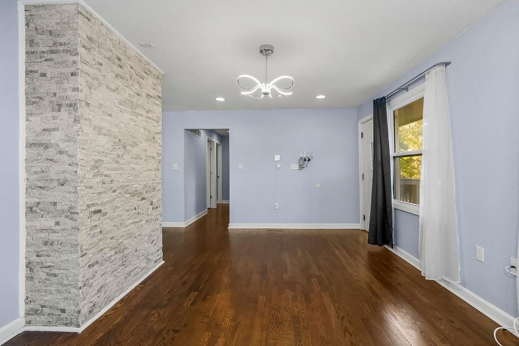 2535 Malone Drive — photo 10