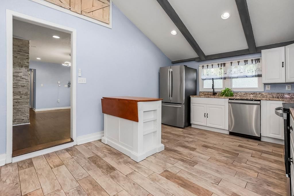 2535 Malone Drive — photo 12