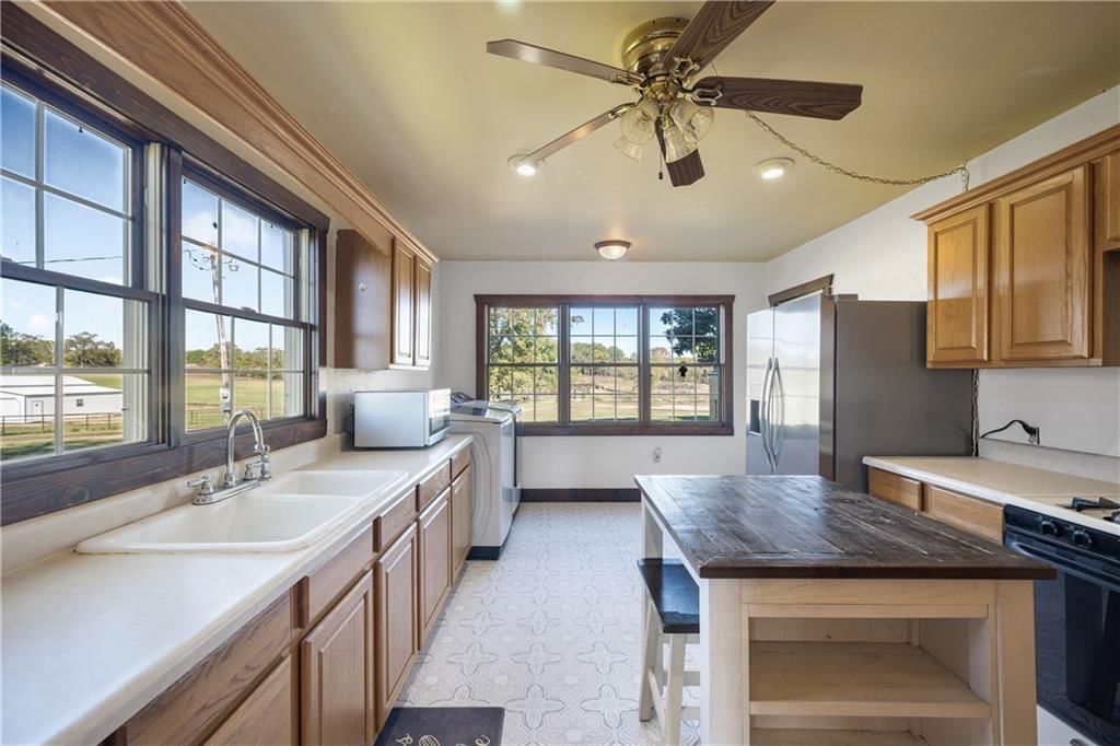 2815 W W 7th Street Street — photo 5