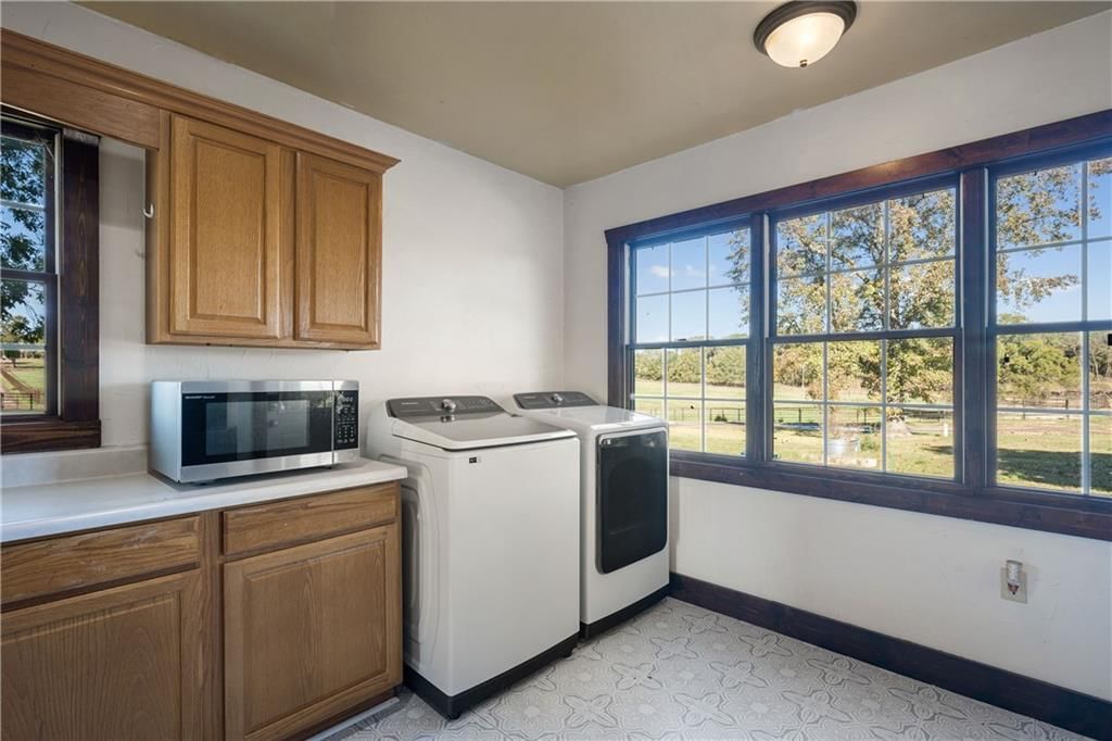 2815 W W 7th Street Street — photo 6