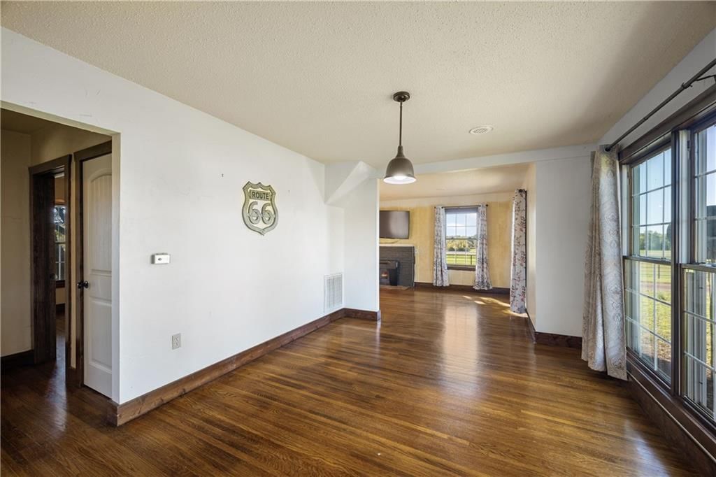 2815 W W 7th Street Street — photo 8