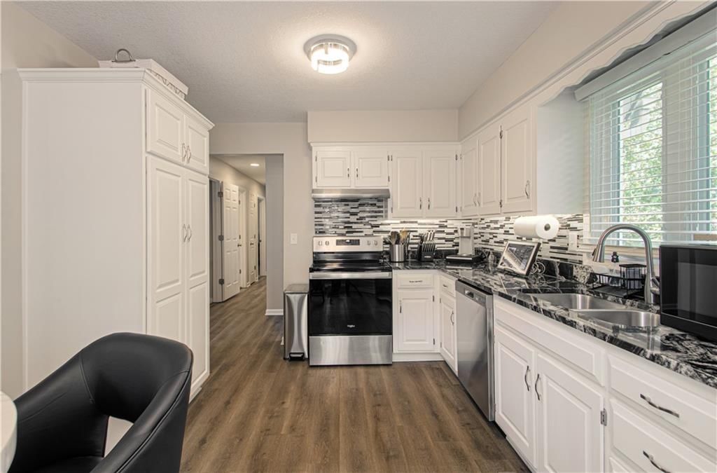 Photo 8 of 35 - 1401 NE 113th Street