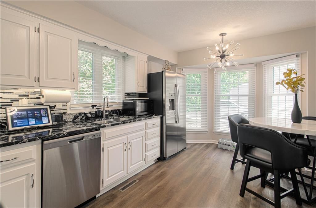 Photo 9 of 35 - 1401 NE 113th Street