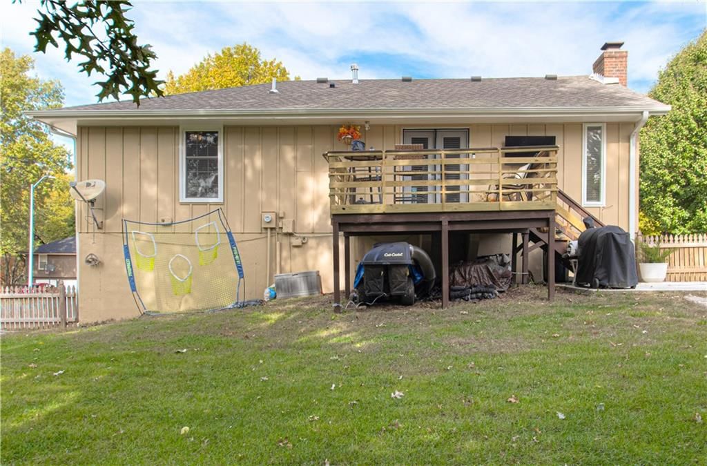 Photo 32 of 35 - 1401 NE 113th Street