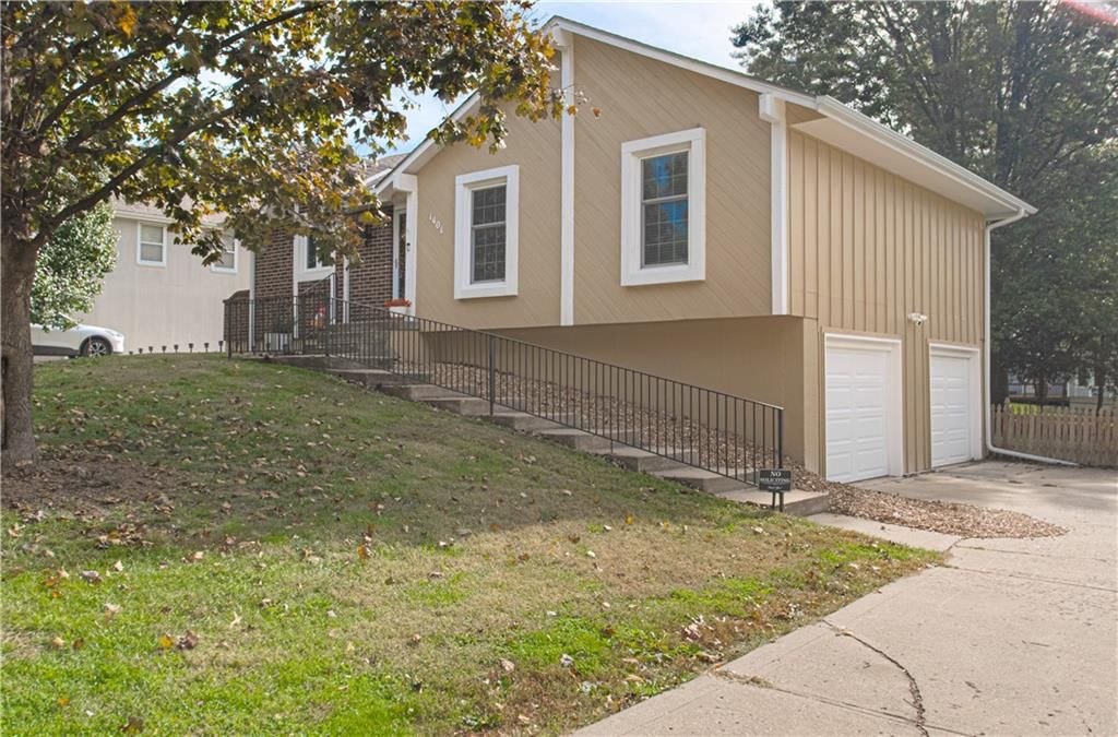 Photo 34 of 35 - 1401 NE 113th Street