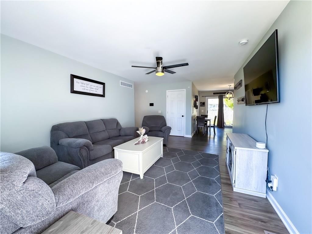 806 S Cedar Street — photo 3