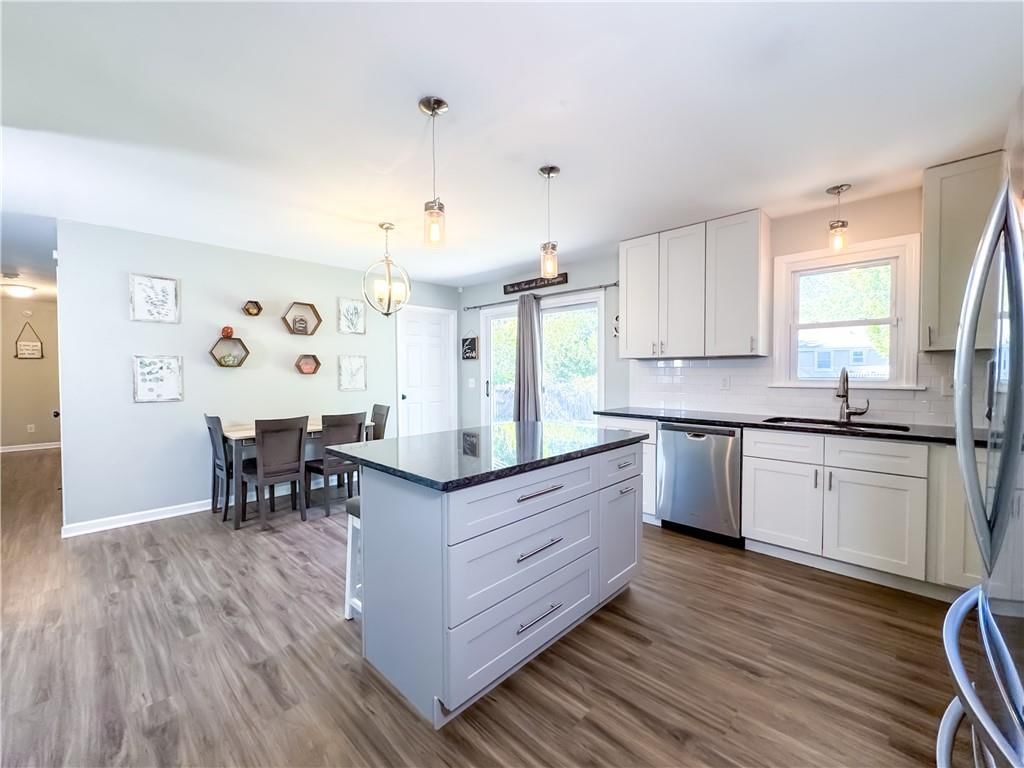 806 S Cedar Street — photo 9