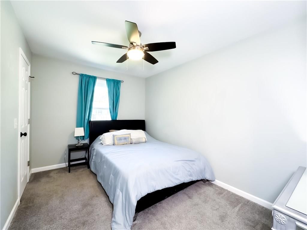806 S Cedar Street — photo 20
