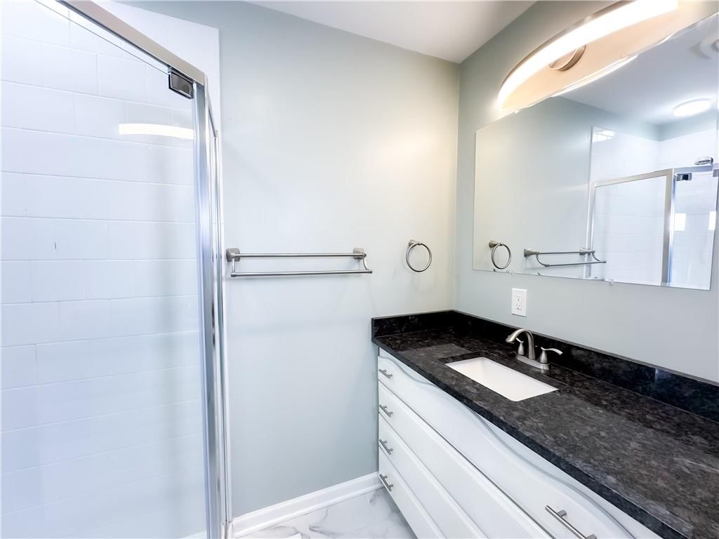 806 S Cedar Street — photo 28