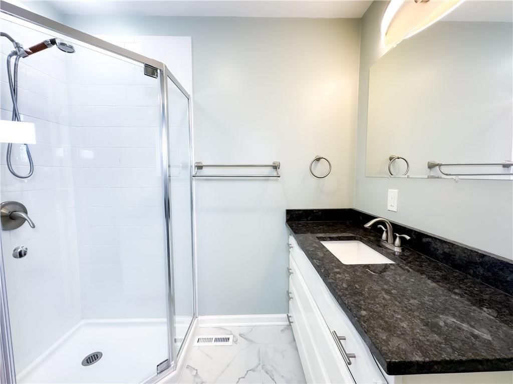 806 S Cedar Street — photo 29