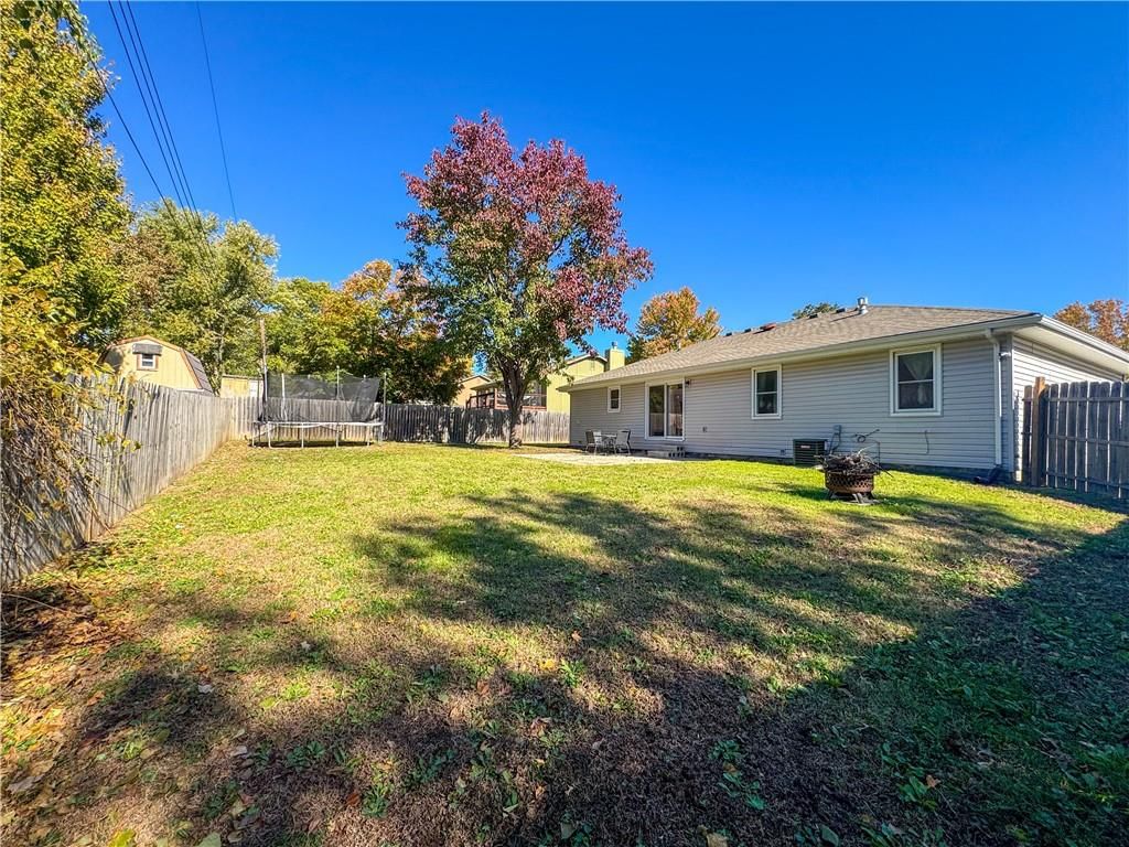 806 S Cedar Street — photo 33